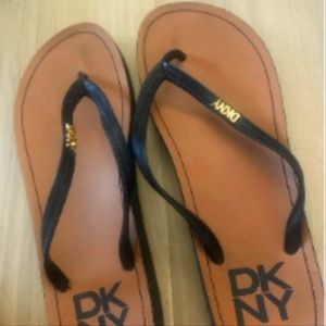 DKNY sandals size 7.5 brown and black